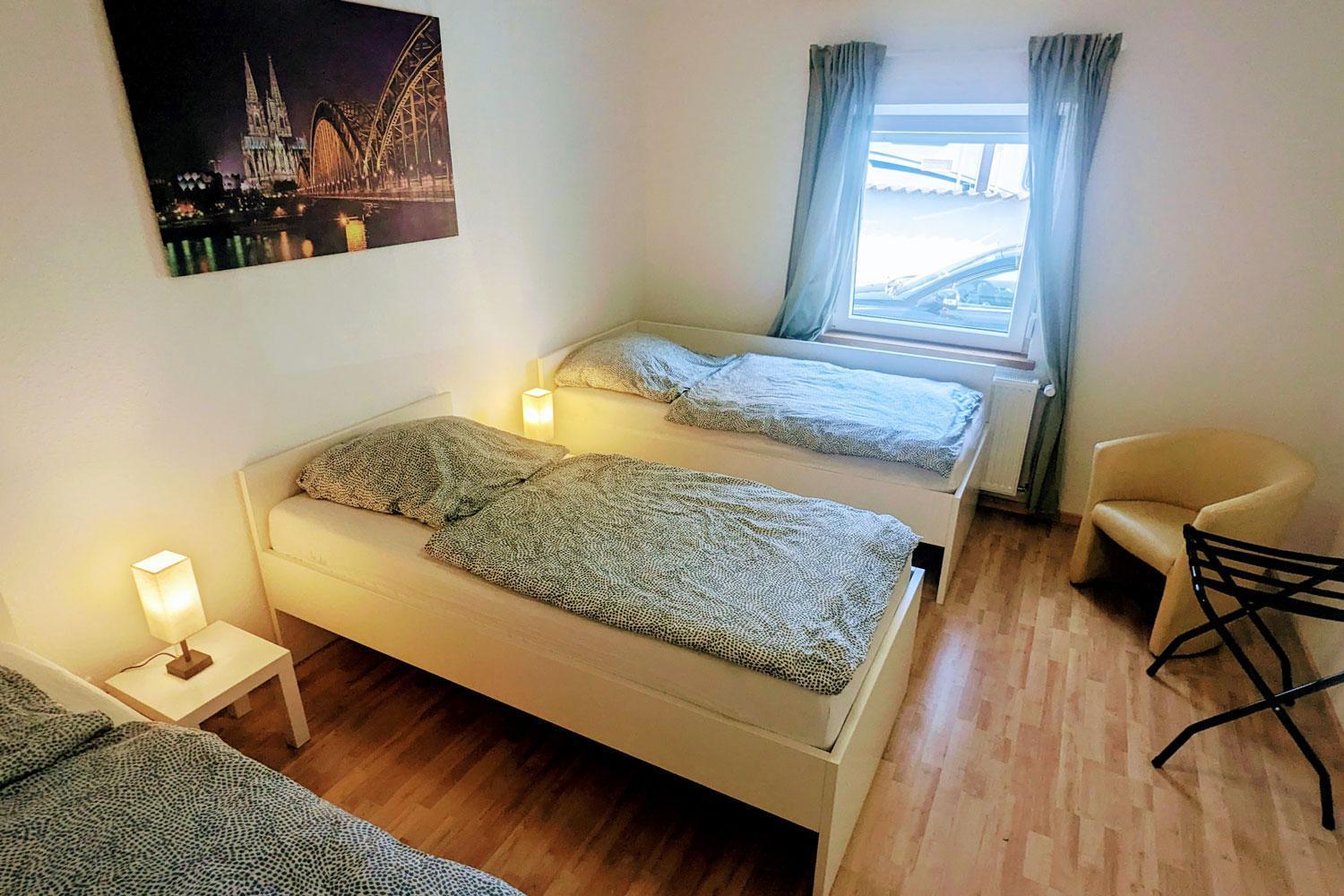 Apartment Koeln Weidenpesch Bagian luar foto